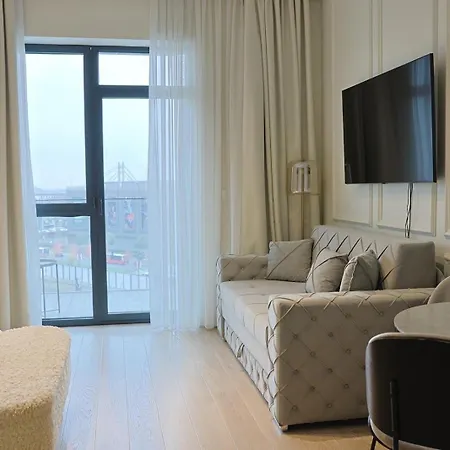 Waterfront Apartment *